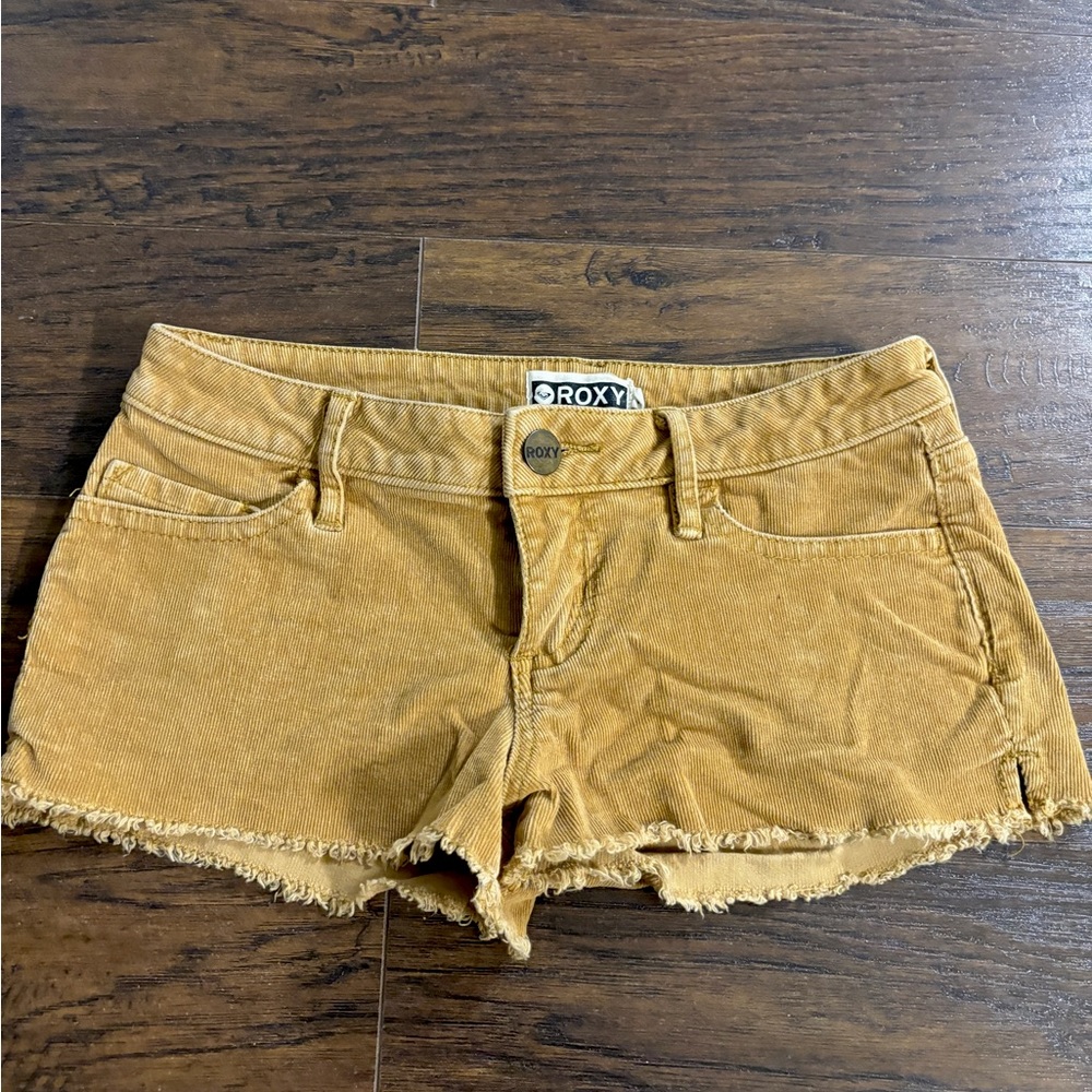 Roxy corduroy y2k shorts size 1